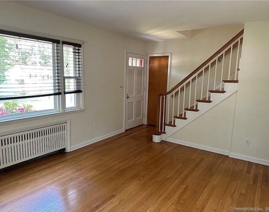 28 North Avenue - Photo Thumbnail 10