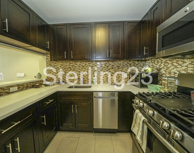 45 Hinckley Place - Photo Thumbnail 3