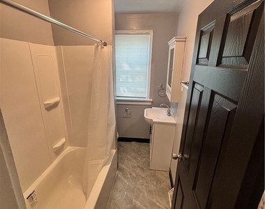 8875 Westwood Rd - Photo Thumbnail 24