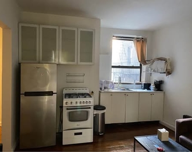 205 West 103rd Street - Photo Thumbnail 6