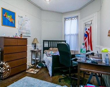 80 Grove Street - Photo Thumbnail 9