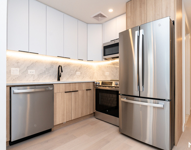 159 Havemeyer - Photo Thumbnail 1