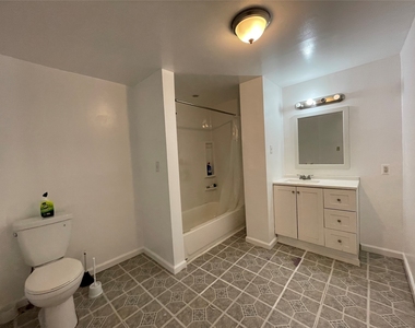 31 Brown St - Photo Thumbnail 9