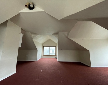 31 Brown St - Photo Thumbnail 25