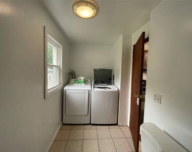 31 Brown St - Photo Thumbnail 21