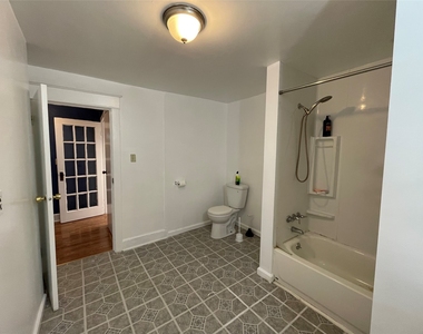 31 Brown St - Photo Thumbnail 8