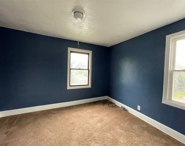 31 Brown St - Photo Thumbnail 15