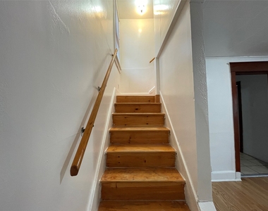 31 Brown St - Photo Thumbnail 19