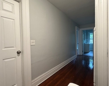 392-394 Columbia Avenue - Photo Thumbnail 16