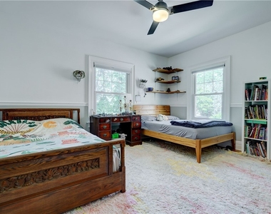18 Sibley Place - Photo Thumbnail 28