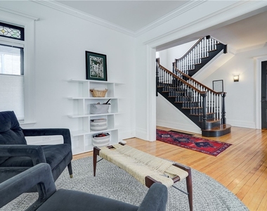 18 Sibley Place - Photo Thumbnail 8