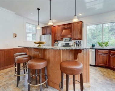 18 Sibley Place - Photo Thumbnail 18