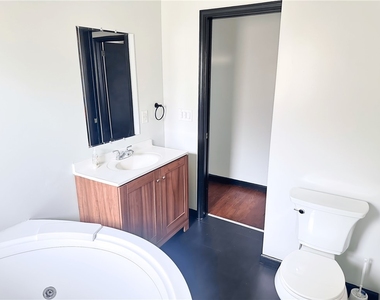 115 Burben - Photo Thumbnail 17