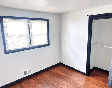 115 Burben - Photo Thumbnail 9