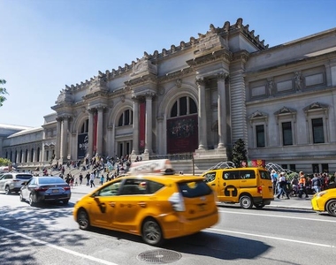 East 80th Street and Madison Ave  - Photo Thumbnail 5