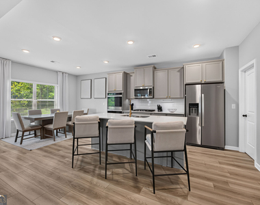 4778 Sultana - Photo Thumbnail 5