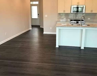 1302 Endicott Court - Photo Thumbnail 3