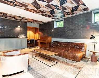 1 Duffield Street - Photo Thumbnail 11