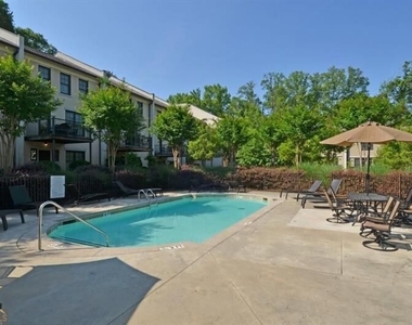 213 Knob Hills Circle - Photo Thumbnail 20