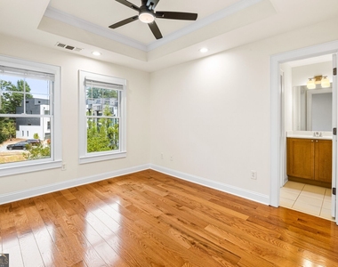 213 Knob Hills Circle - Photo Thumbnail 11