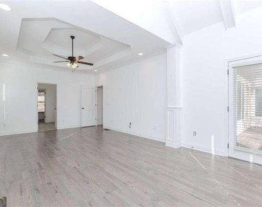 4234 Quail Creek Drive - Photo Thumbnail 1