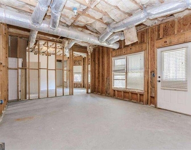 4234 Quail Creek Drive - Photo Thumbnail 10