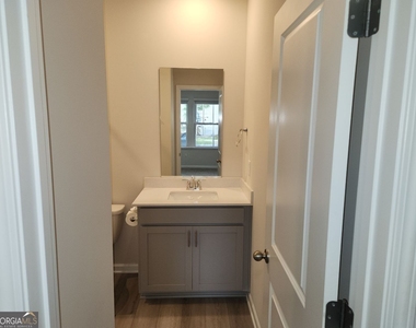 235 Valley Oak Drive - Photo Thumbnail 52