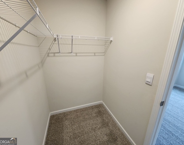 235 Valley Oak Drive - Photo Thumbnail 35