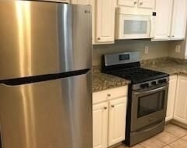 134 Regent Place - Photo Thumbnail 5