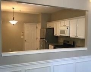 134 Regent Place - Photo Thumbnail 3