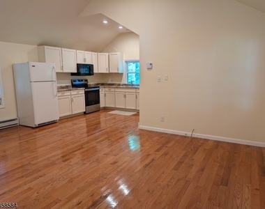 15 North Rd - Photo Thumbnail 2