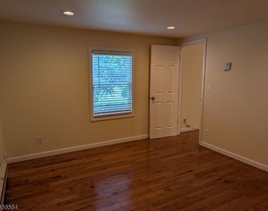 15 North Rd - Photo Thumbnail 6
