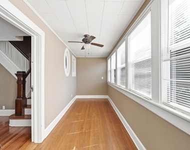 321 William St - Photo Thumbnail 1