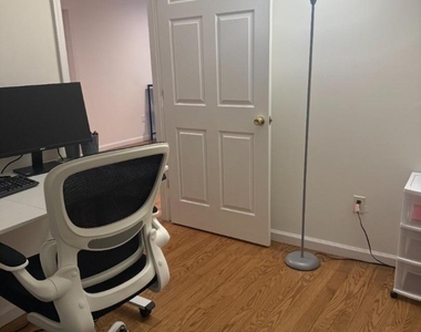 525 Central Avenue, Apt 308 - Photo Thumbnail 13