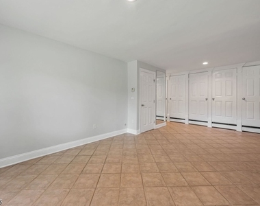 62 Burnham Pkwy - Photo Thumbnail 20
