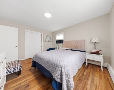 506 Green St - Photo Thumbnail 20