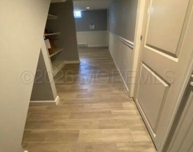 200 Highwood Road - Photo Thumbnail 13