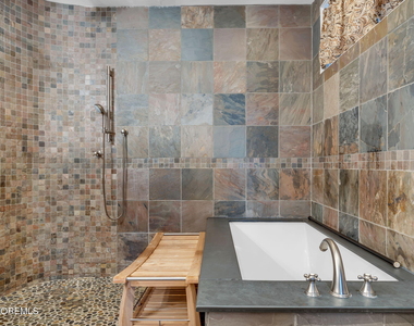 103 11th Avenue - Photo Thumbnail 33