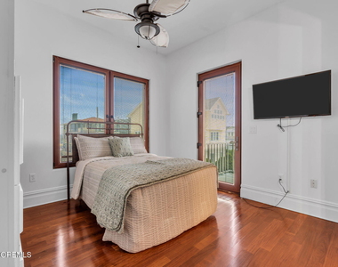 103 11th Avenue - Photo Thumbnail 41