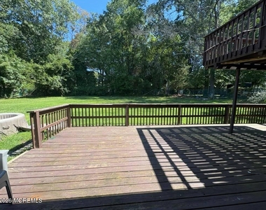 1583 Sea Island Drive - Photo Thumbnail 18