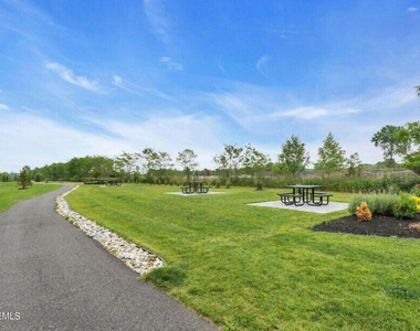 24 Kyle Drive - Photo Thumbnail 26