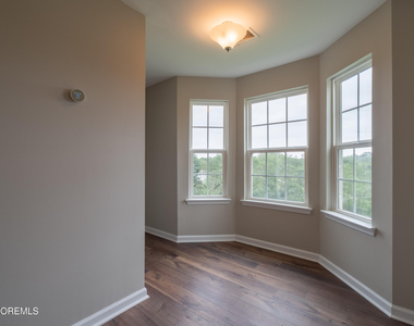 24 Kyle Drive - Photo Thumbnail 22