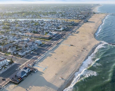 102 10th Avenue - Photo Thumbnail 28