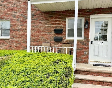 102 10th Avenue - Photo Thumbnail 25
