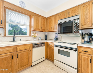 102 10th Avenue - Photo Thumbnail 6