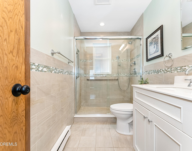 102 10th Avenue - Photo Thumbnail 18