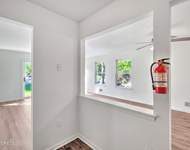 15 Esplanade Way - Photo Thumbnail 18
