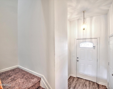 15 Esplanade Way - Photo Thumbnail 2