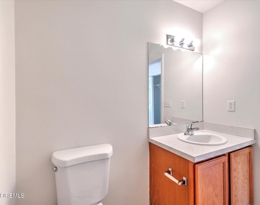 15 Esplanade Way - Photo Thumbnail 26