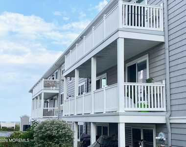 709 Ocean Avenue N - Photo Thumbnail 13